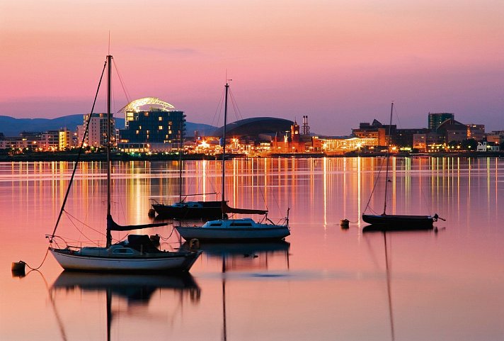 Britische Inseln Rundreise - Hafen, Cardiff
