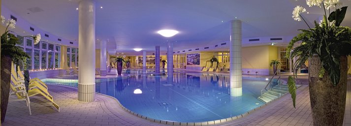 Dorint Hotel Binz-Therme - Hallenbad
