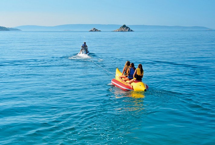 Amadria Park Camping Trogir (by Happy Camp)