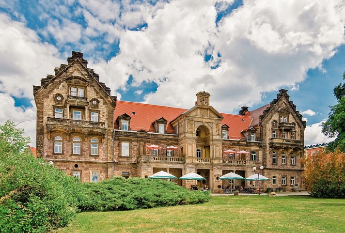 Hotel Himmelsscheibe & Hotel Schloss Nebra