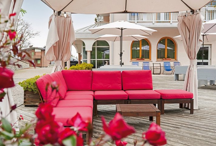 Hotel Norge - Sitzgruppe Sonnenterrasse