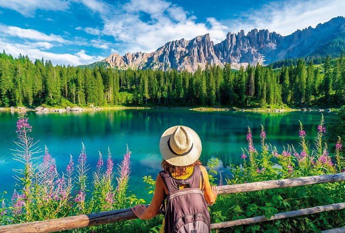 Hotel Sonne Sole - Karersee mit Dolomitenblick
