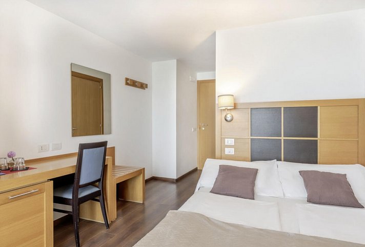 Dolomiti Chalet Family Hotel - Wohnbeispiel Einzelzimmer