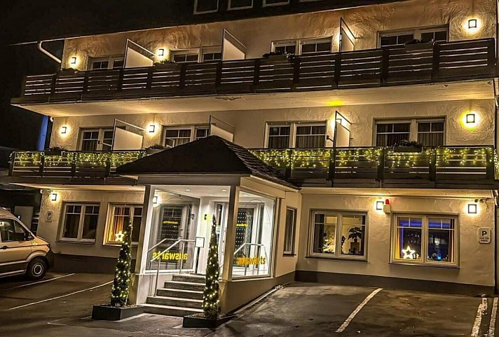 auswärts - Dein Hotel - Außenansicht