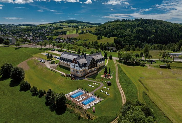 Panorama Berghotel Wettiner Höhe - Panorama Berghotel Wettiner Höhe