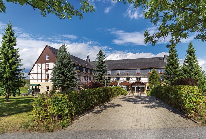 Panorama Berghotel Wettiner Höhe - Panorama Berghotel Wettiner Höhe