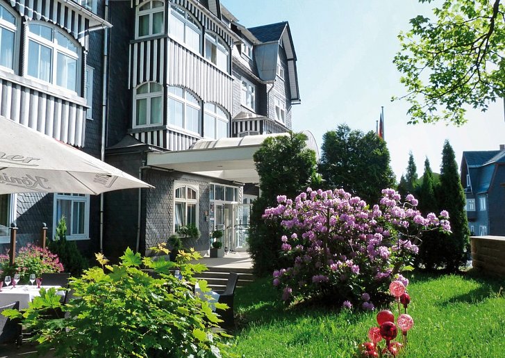 Hotel Schieferhof-GlasLUST