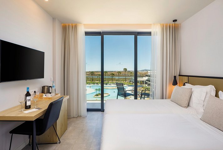 Hotel AP Cabanas Beach & Nature - Wohnbeispiel Doppelzimmer Poolblick (Zimmercodierungen DBP & D2P)