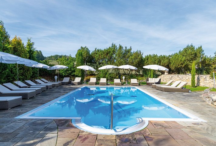 Natur-, Sport- & Wellnesshotel Freund - Außenpool
