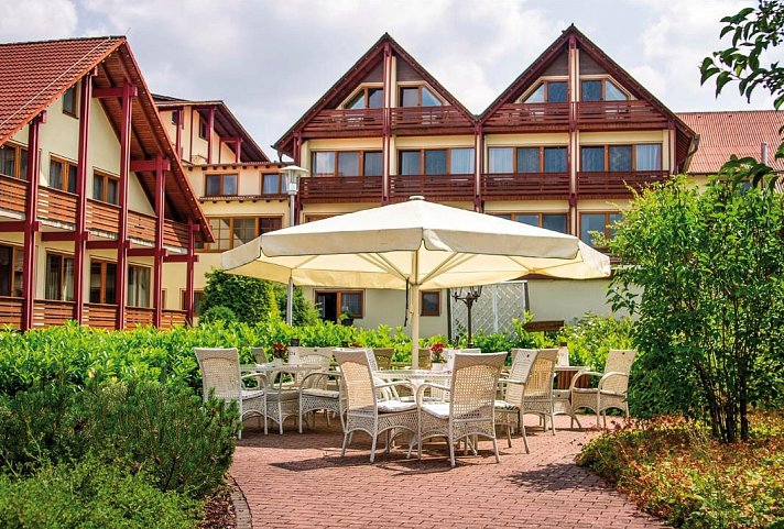 Natur-, Sport- & Wellnesshotel Freund - Terrasse