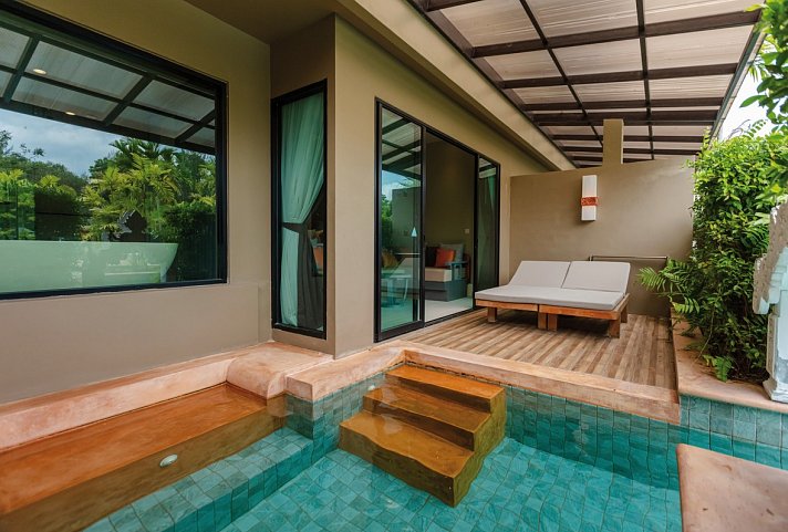 Maikhao Palm Beach Resort