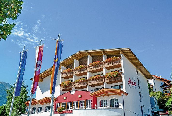 Hotel Alpina Resort