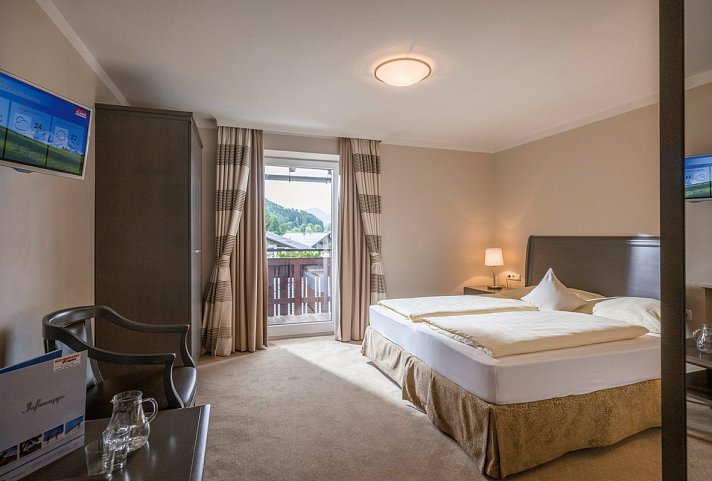 Sporthotel Austria - Wohnbeispiel Doppelzimmer Balkon (Zimmercodierung DB9)