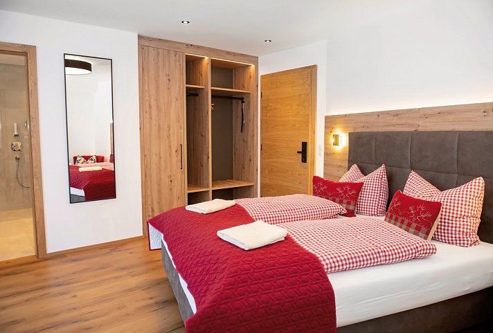 Hotel Schneeberger - Whsp. Doppelzimmer Deluxe Extra (Zimmercodierung DD3)