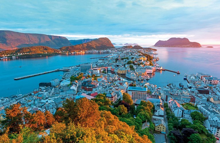 Kreuzfahrt Norwegen inkl. Bahn