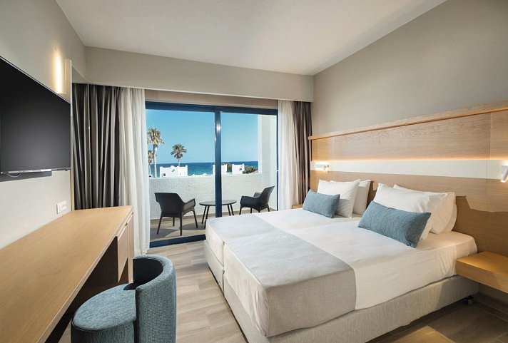 Aeolos Beach Hotel