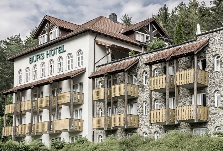 Donna Burghotel am Hohen Bogen - Außenansicht Burghotel