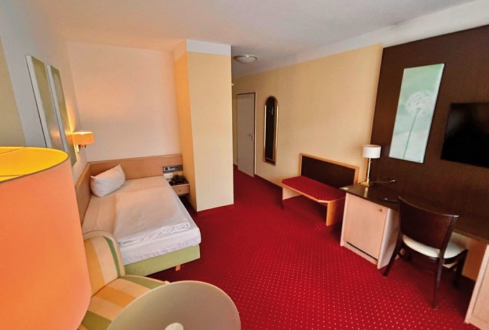 Hotel Phönix - Wohnbeispiel Doppelzimmer (DB1)