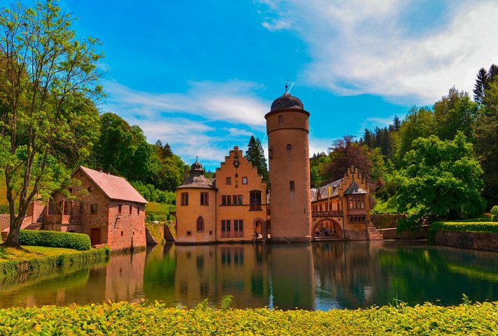 Landhotel Hochspessart - Wasserschloss Mespelbrunn