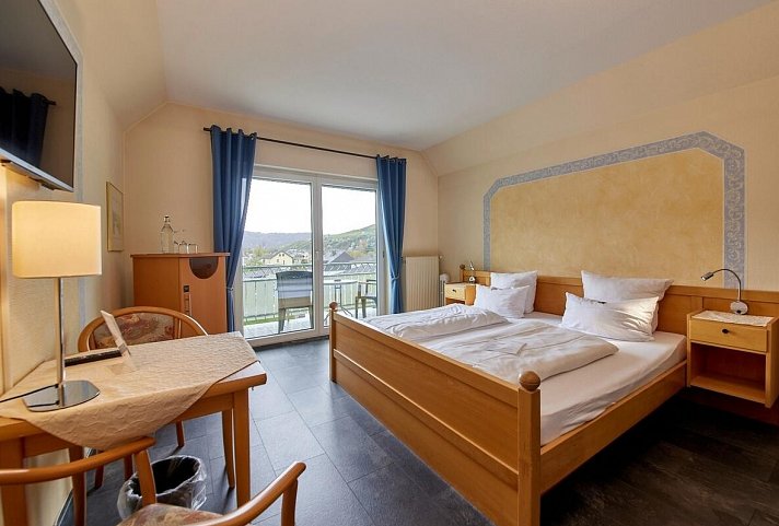 Moselhotel Weinhaus Simon - Wohnbeispiel Doppelzimmer Standard (Zimmercodierungen DB1 & DB9)