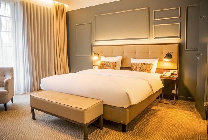 Parkhotel Kurhaus - Wohnbeispiel Doppelzimmer Komfort King Park (Zimmercodierung DF2)