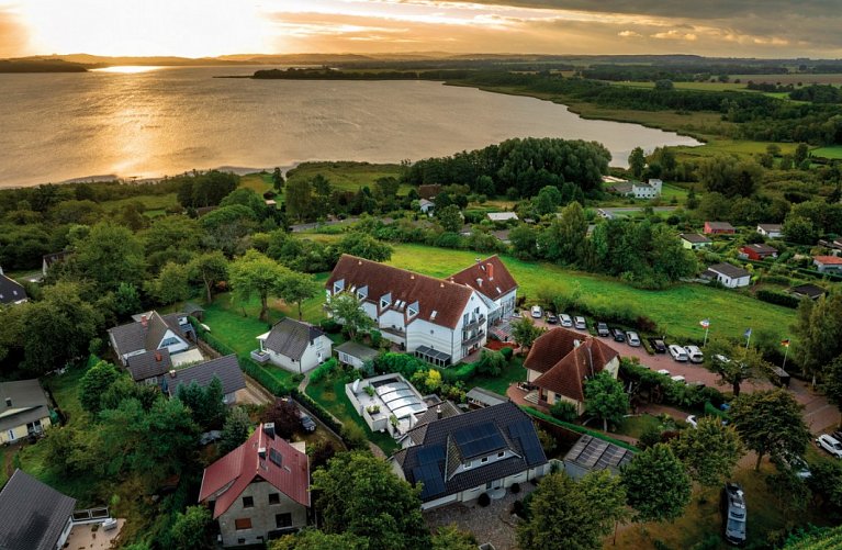 Inselhotel Kleiner Bodden