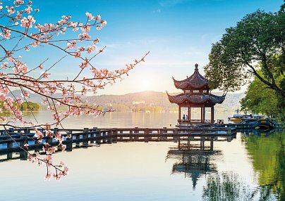 Busrundreise China + Kreuzfahrt Japan Schiffe