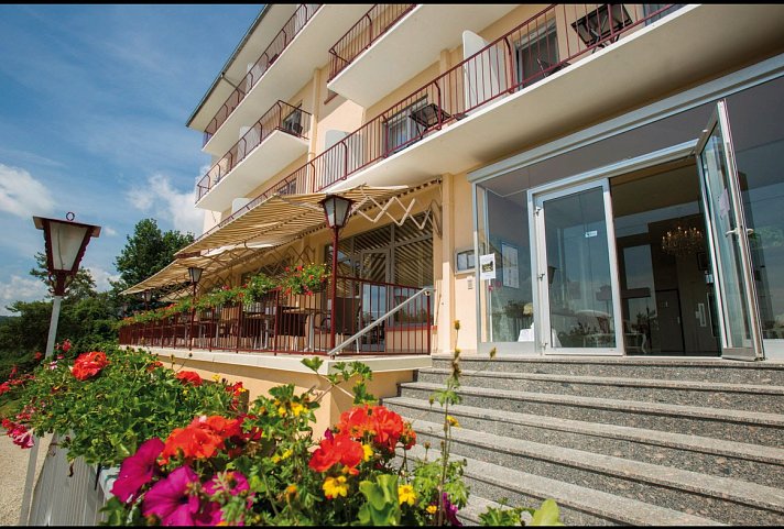 Hotel L`Alexain - Außenansicht