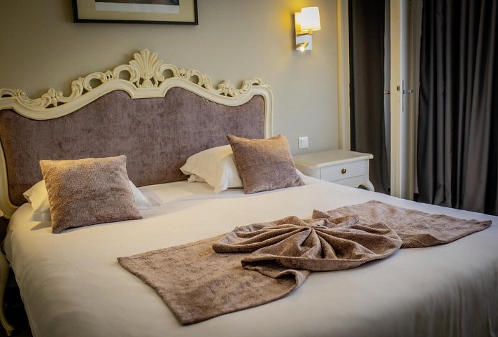 Hotel L`Alexain - Wohnbeispiel Doppelzimmer Balkon