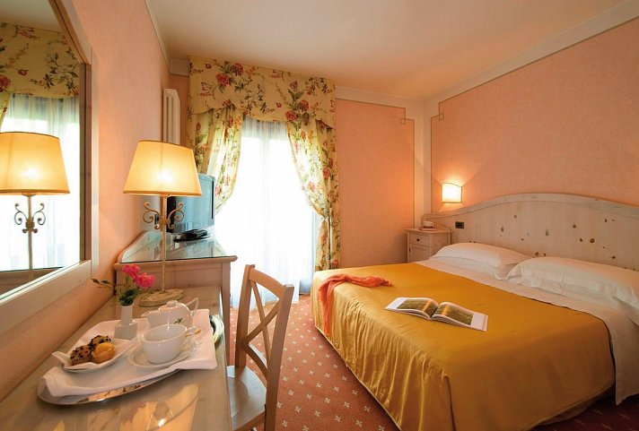 Hotel Du Lac Vital Mountain - Wohnbeispiel Doppelzimmer Erdbeere (Zimmercodierung DB6)
