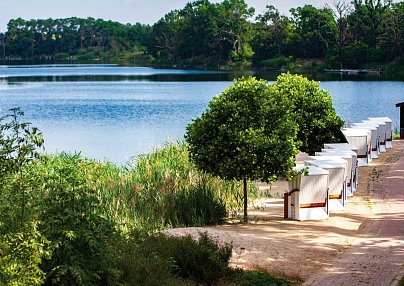 Bernstein Acamed Resort