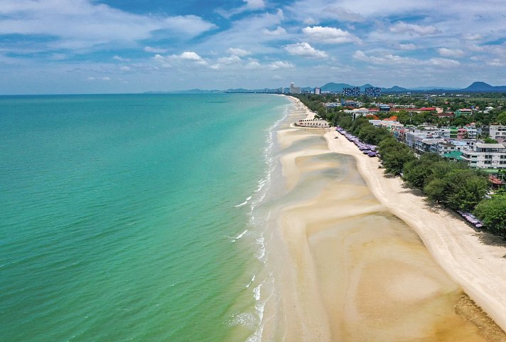 Golden Beach Cha Am Hotel - Cha Am Strand - Thailand