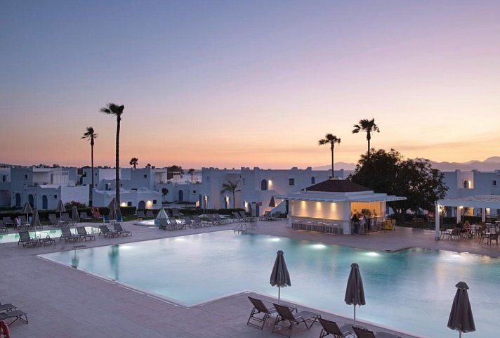 Aeolos Beach Hotel