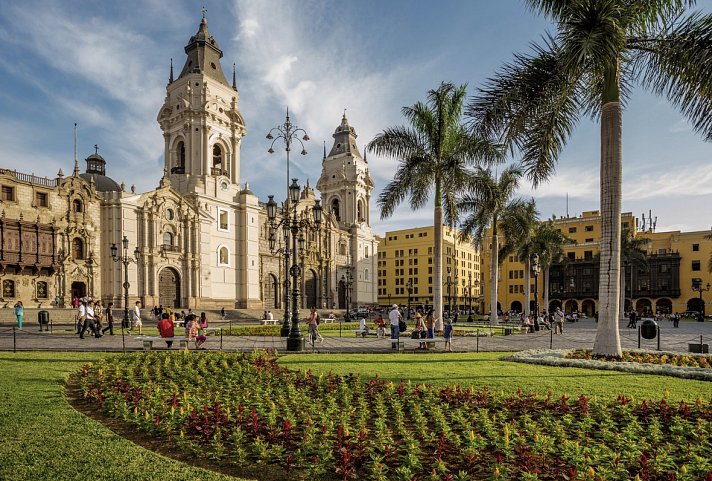 Südamerika Rundreise - Plaza de Armas, Lima