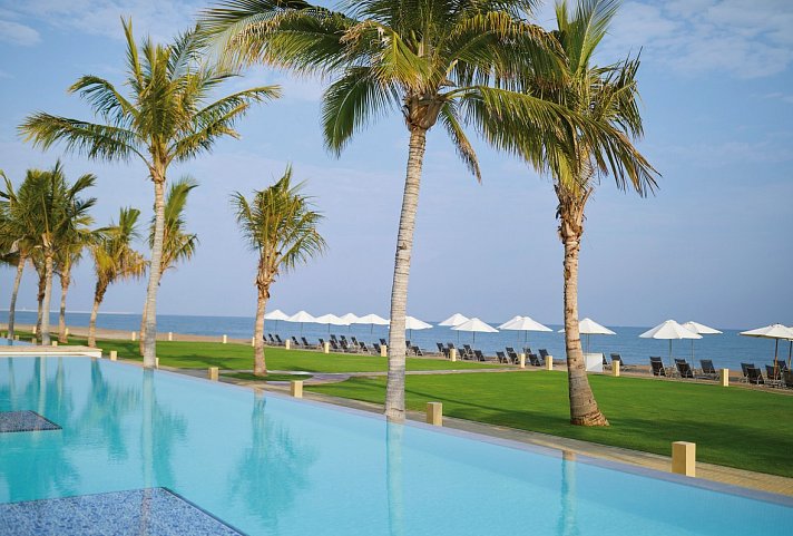 Oman Rundreise & Baden - Hotelpool