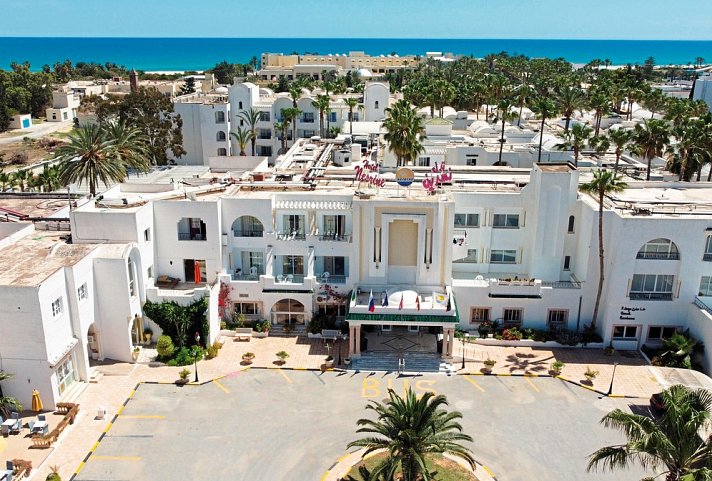 Hotel Nesrine