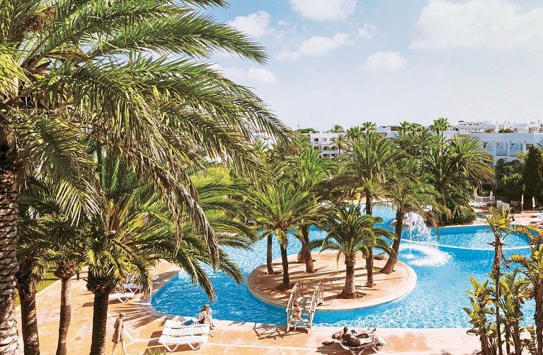 Calimera Fido Gardens