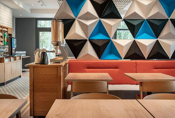 Holiday Inn Express Marne La Vallee Val D Europe