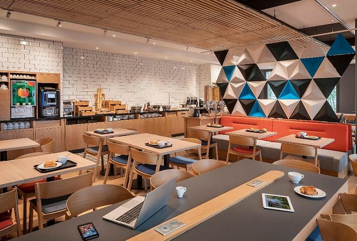 Holiday Inn Express Marne La Vallee Val D Europe