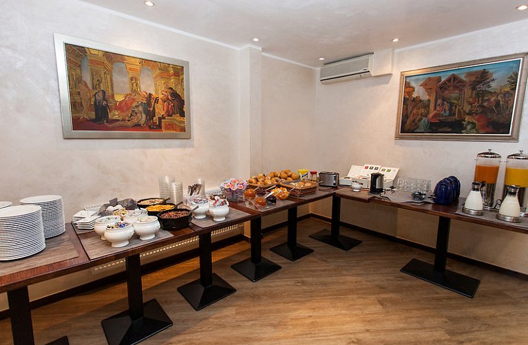 Boutique 003 Köln am Dom