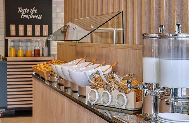 Holiday Inn Express Köln-Mülheim