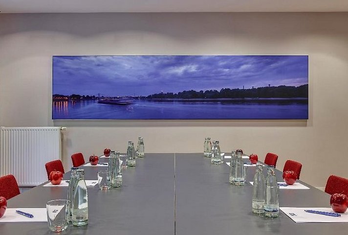 Holiday Inn Express Köln-Mülheim