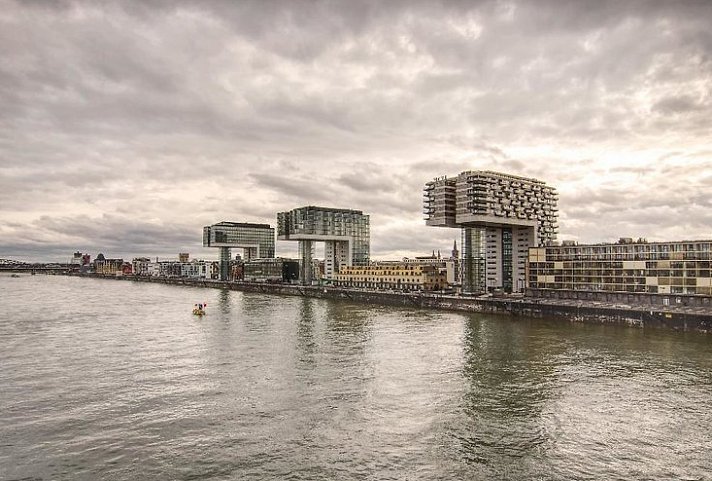 Holiday Inn Express Köln-Mülheim