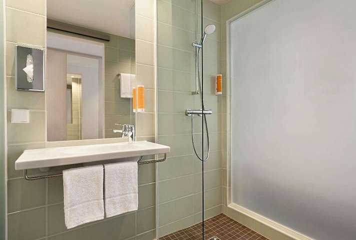 Super 8 by Wyndham Dresden
