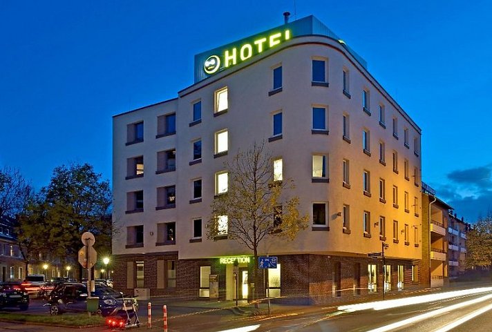 B&B Hotel Düsseldorf City-Süd