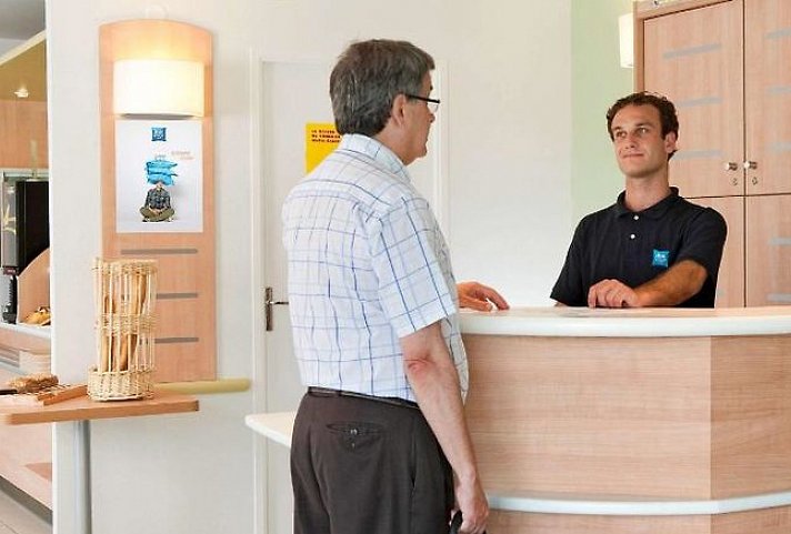 ibis budget Duisburg City am Innenhafen