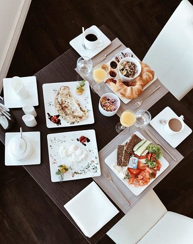 meergut HOTELS