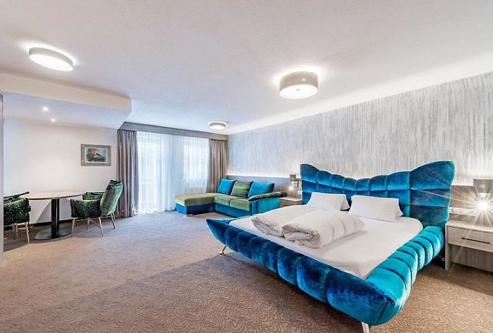 Riders In Hotel Sölden
