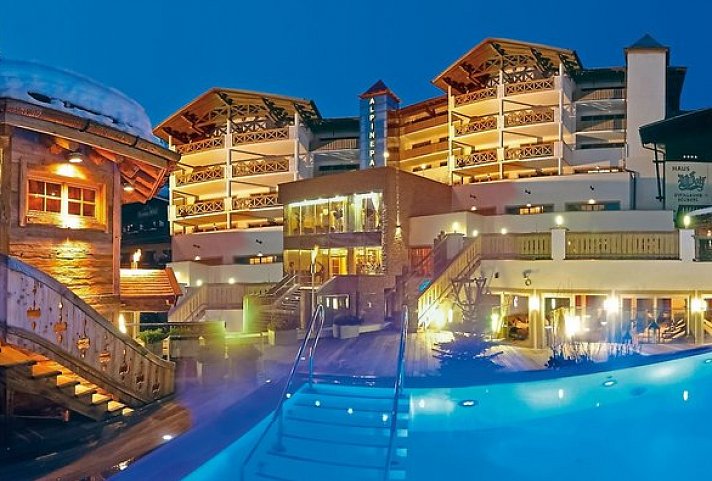 Hotel Alpine Palace