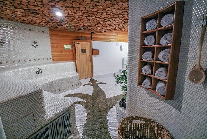 QH Hotel